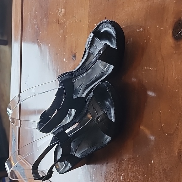 ariat bridgeport sandals